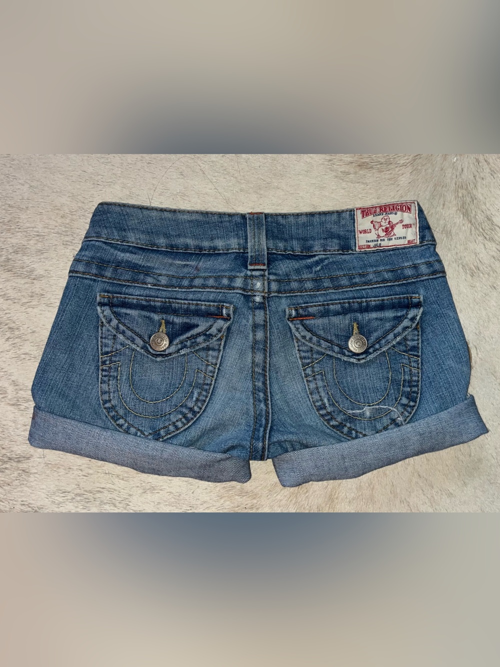 True Religion | Julie Low-Rise Booty Shorts